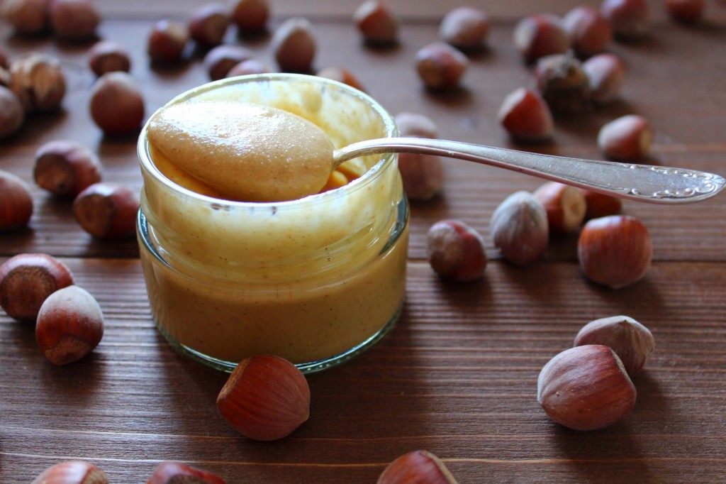Beurre de Cacahuète Maison (1 Seul Ingrédient) - Lilie Bakery