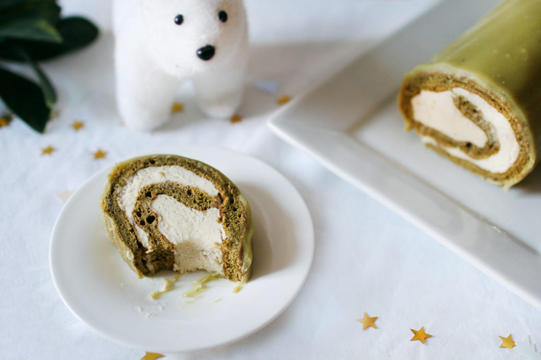 Bûche de Noël au matcha, chocolat blanc et vanille | Royal Chill - blog